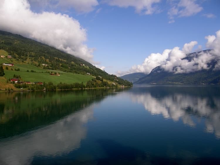 Fjords & Mountains Cruise - photo 3