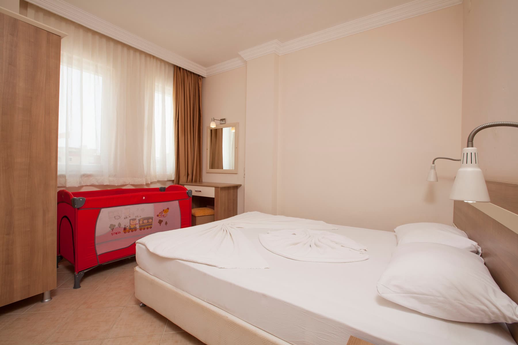 Cats Garden Family Hotel - photo 3