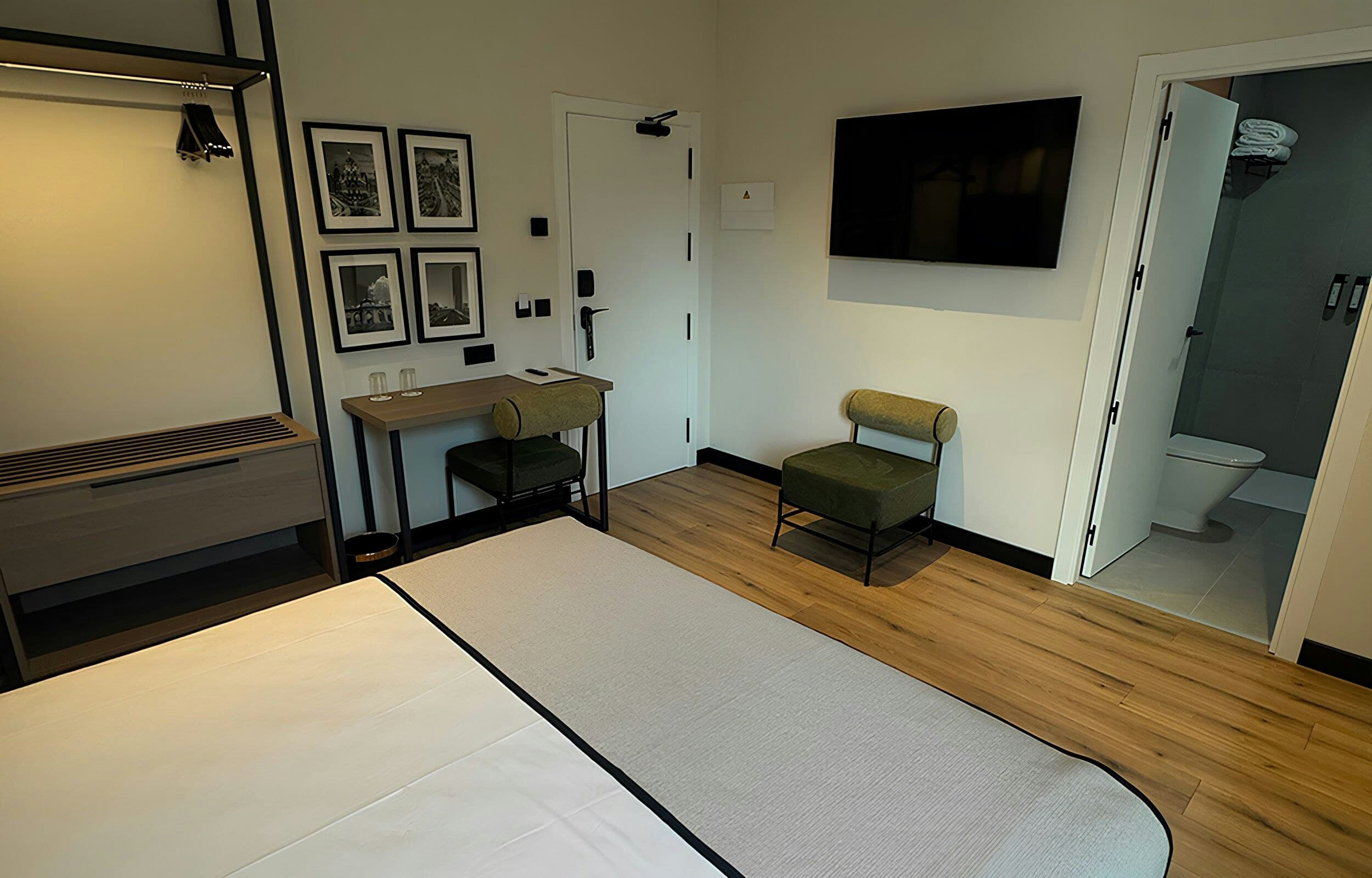 3 Nights in Madrid - photo 2