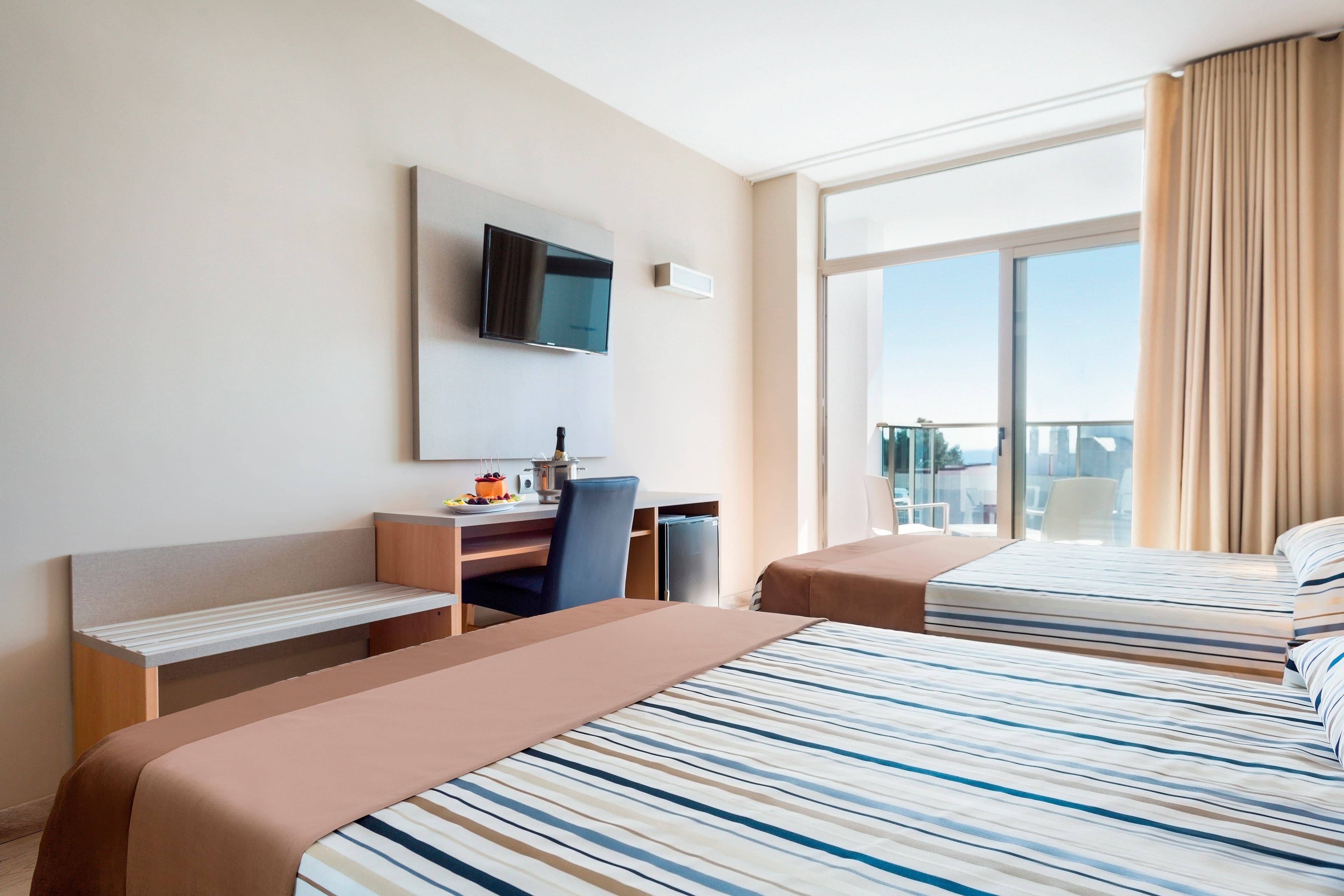 Best Cambrils Stay - photo 2
