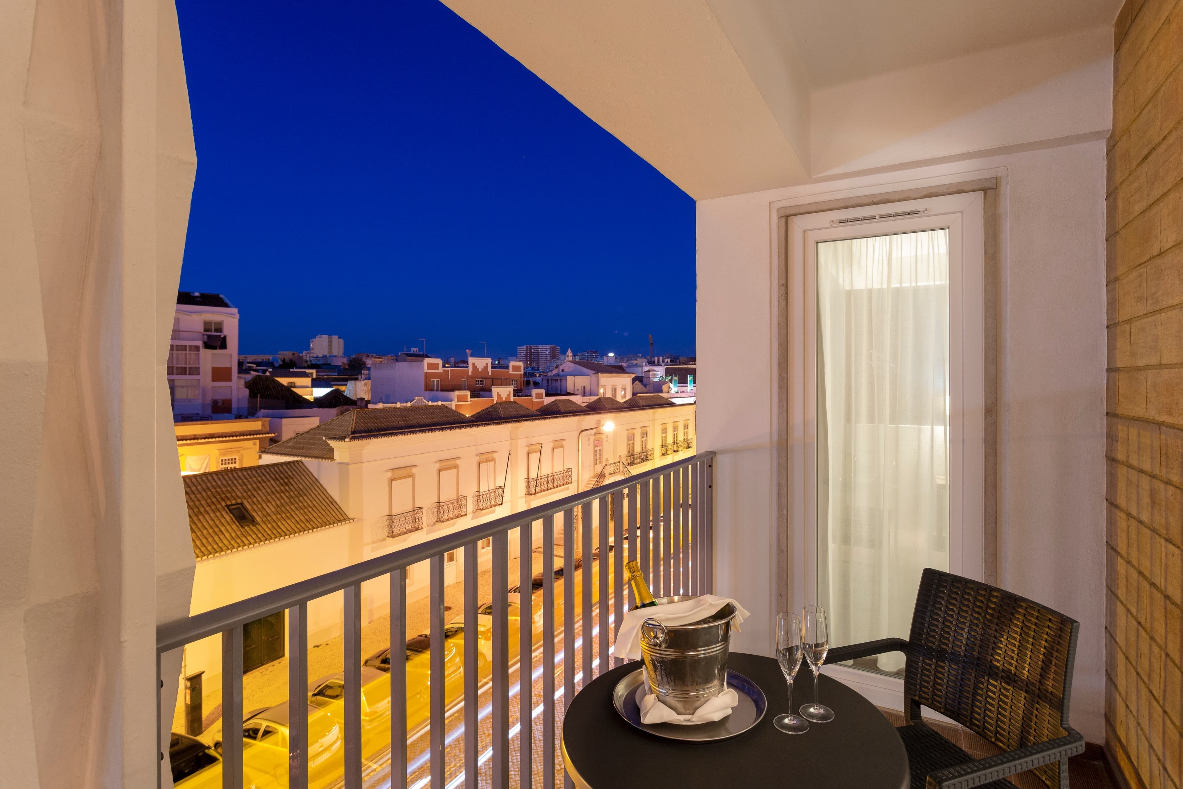 Stay in central Faro - photo 3