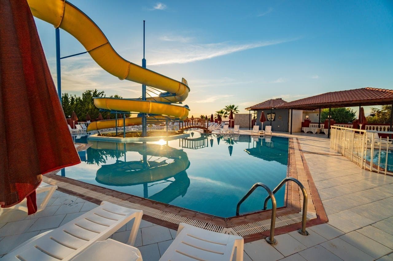 Sunshine Holiday Resort - photo 3