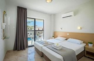 Christabelle Hotel Apartments - photo 3