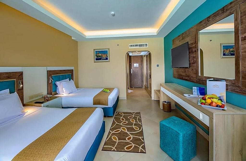 Titanic Resort & Aqua Park - photo 2