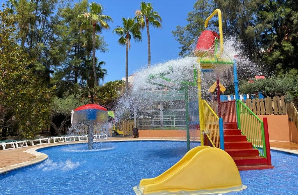 Family Fun in Cap Salou - photo 2