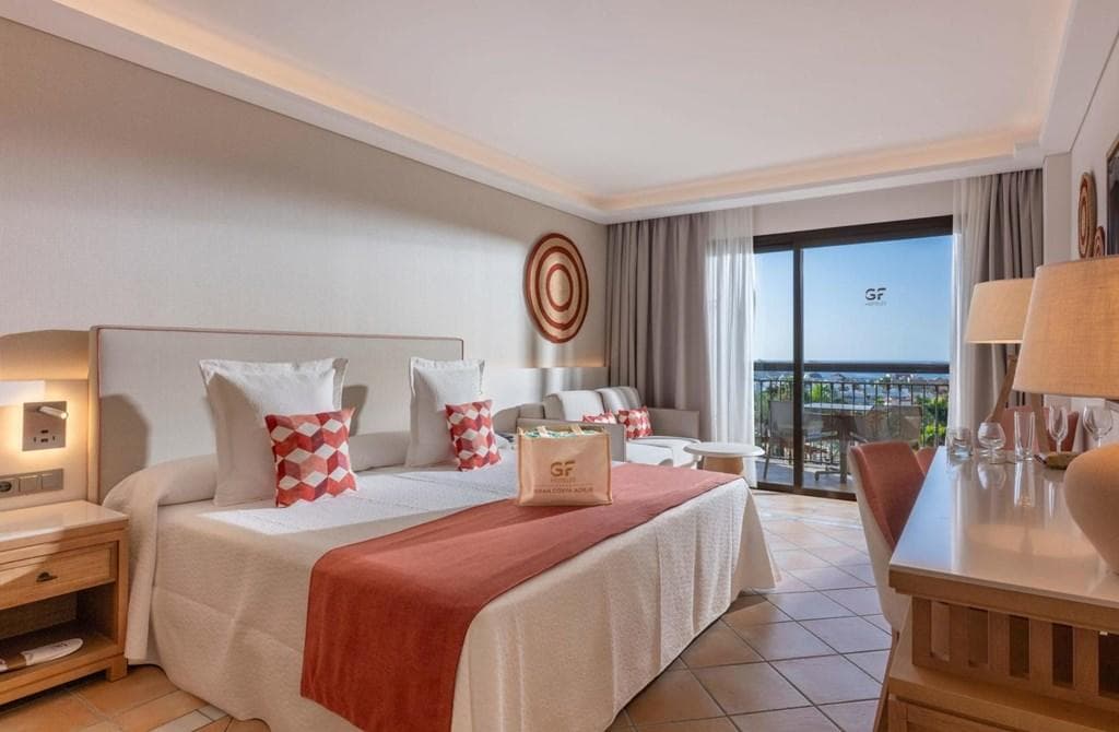 Luxury Family Stay - photo 2