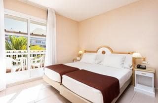 Hotel El Duque - photo 3