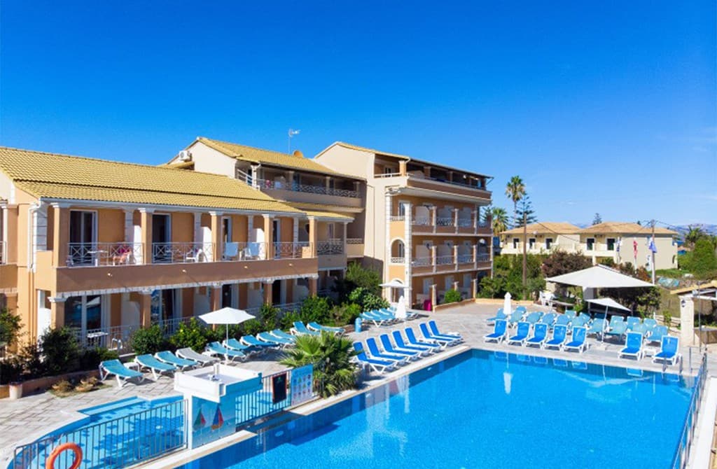 Kavos Plaza - main photo