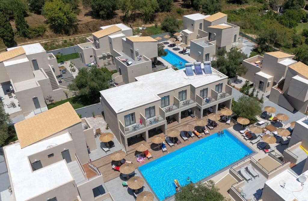 Sidari, Serena Resort
