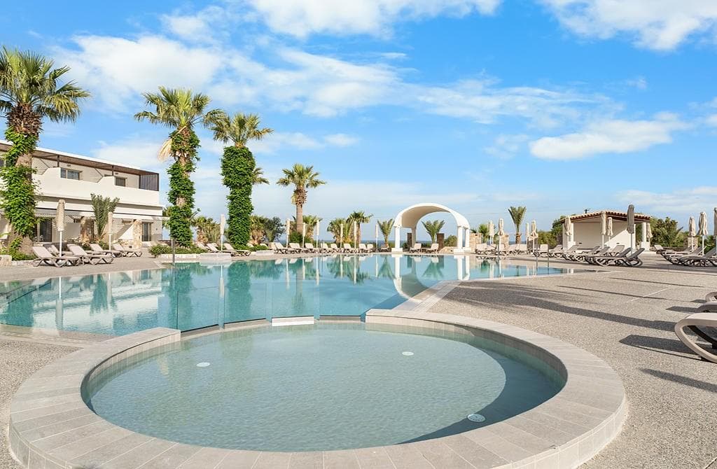 Kouros Palace Hotel