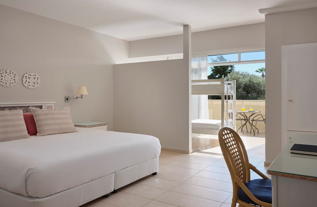 Atlantica Princess Hotel - photo 2