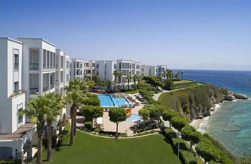 Xanadu Island Getaway - photo 2
