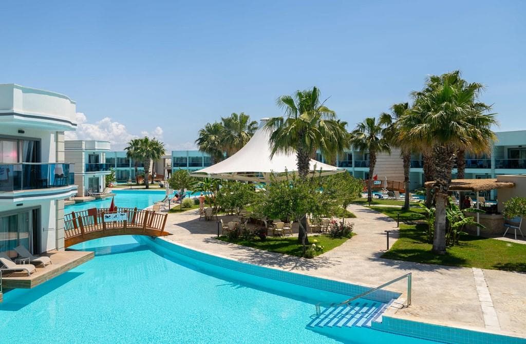 Aquasis Resort - main photo