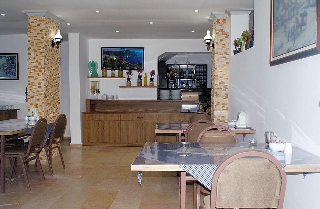Icmeler, Dilhan Hotel - photo 3