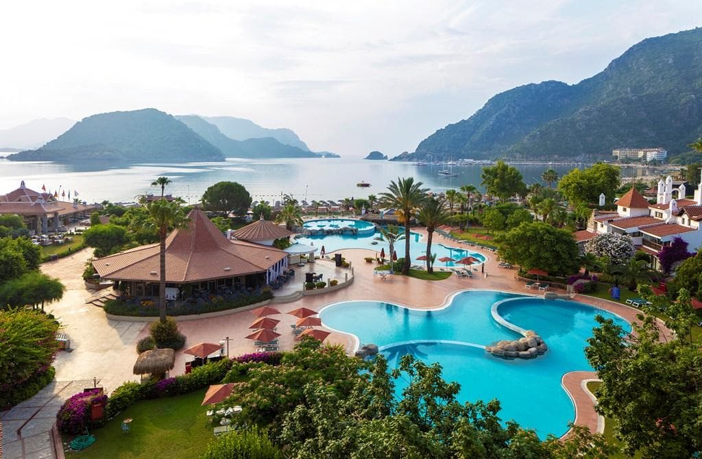 Marti Resort Hotel - main photo