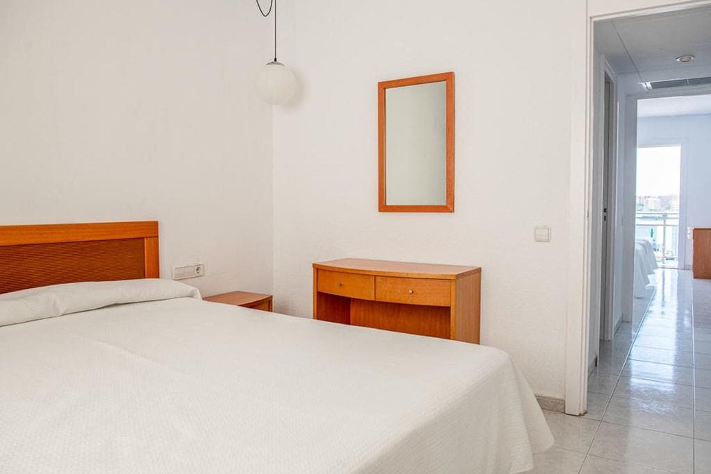 Palma Nova Escape - photo 2