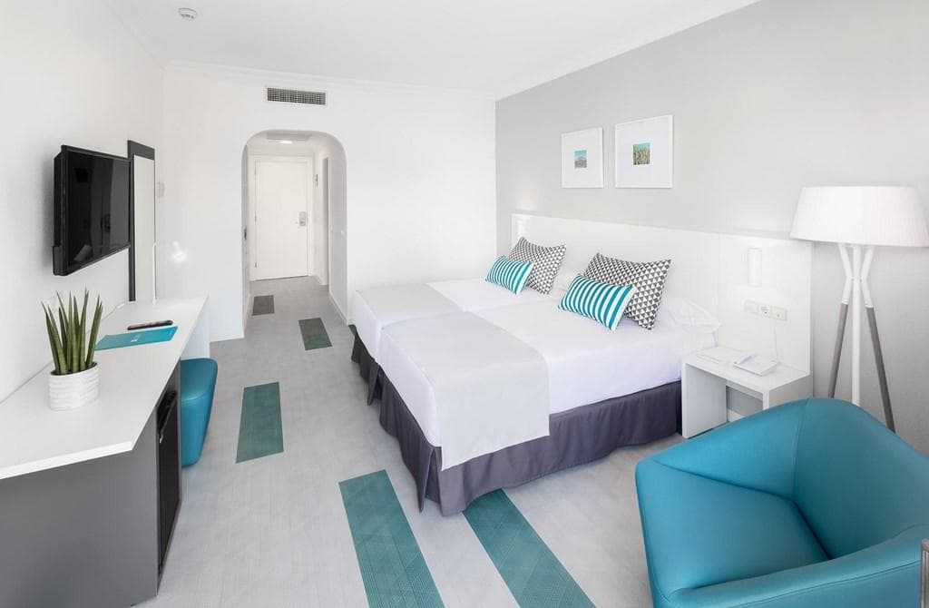 Bluesea Interpalace - photo 2