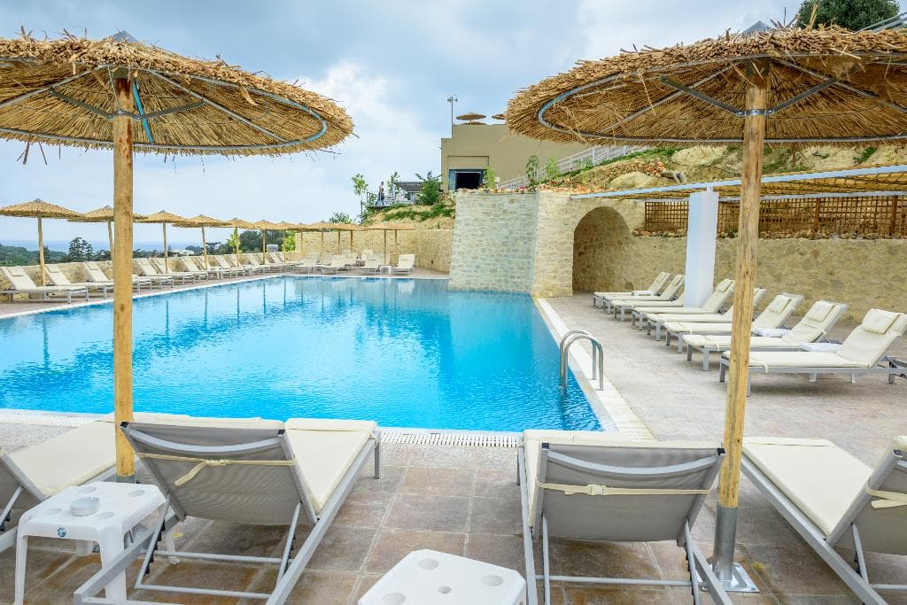 RG Village Crete
