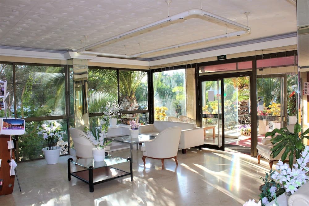 Majorca Beach Getaway - photo 2