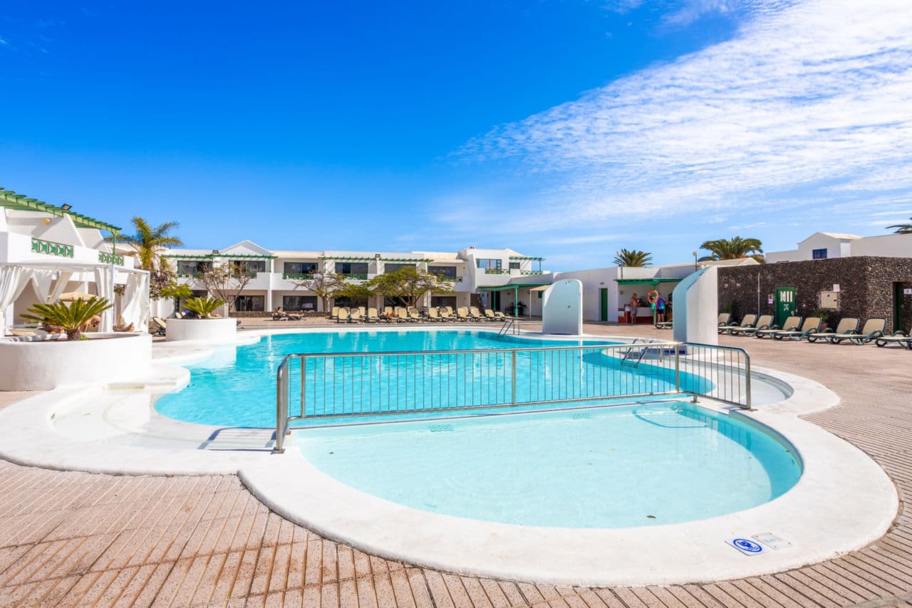 Holiday to Lanzarote - photo 2