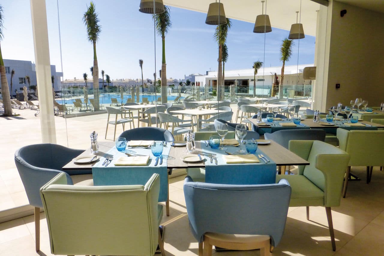 Hotel Lava Beach - photo 3