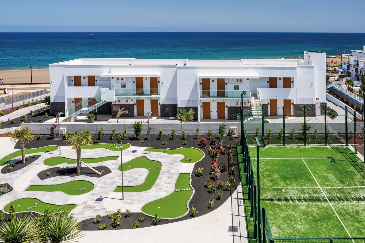 Hotel Lava Beach - photo 2