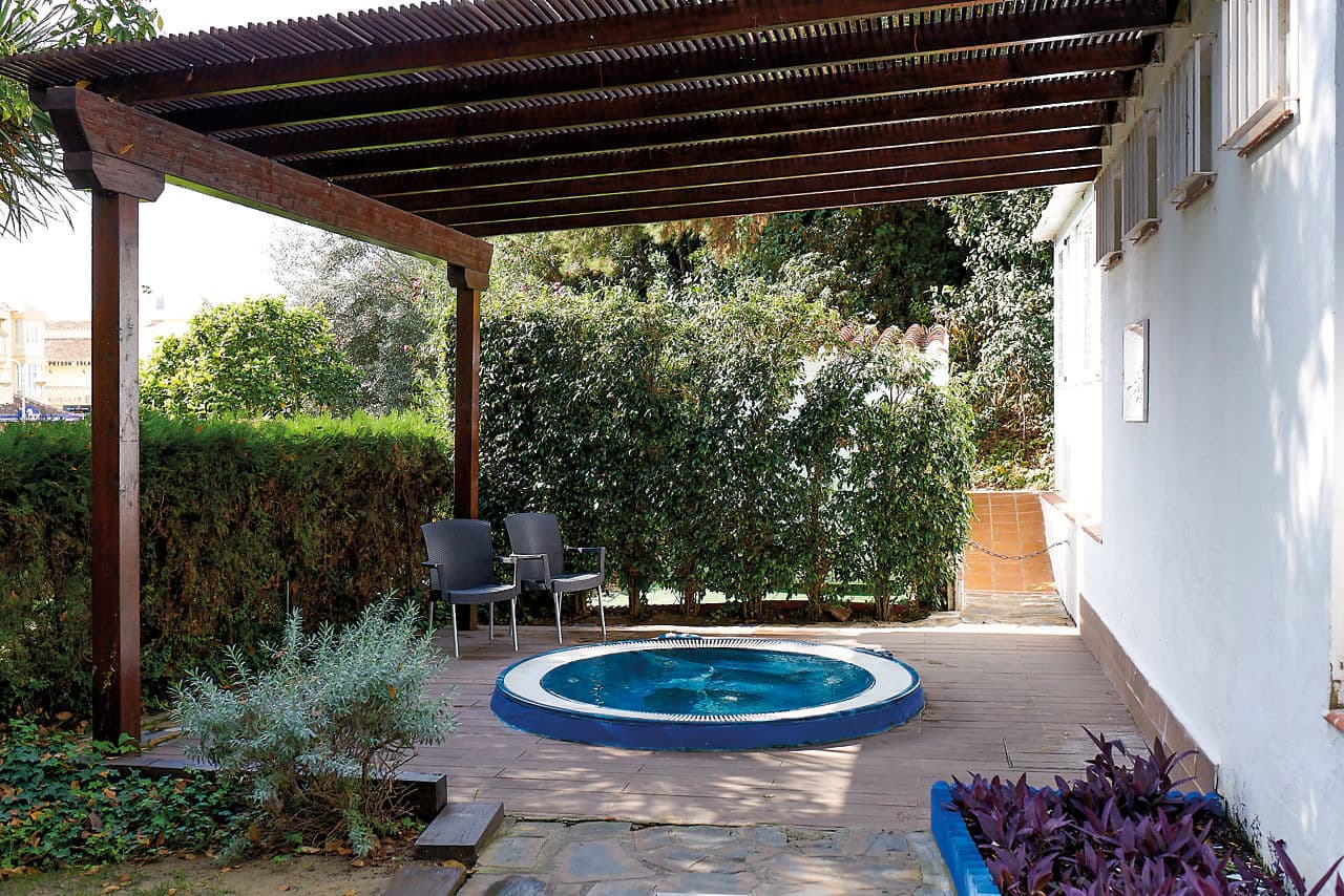 Costa Del Sol Escape - photo 2