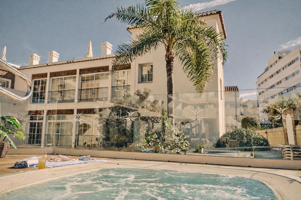 Costa Del Sol Getaway - photo 2