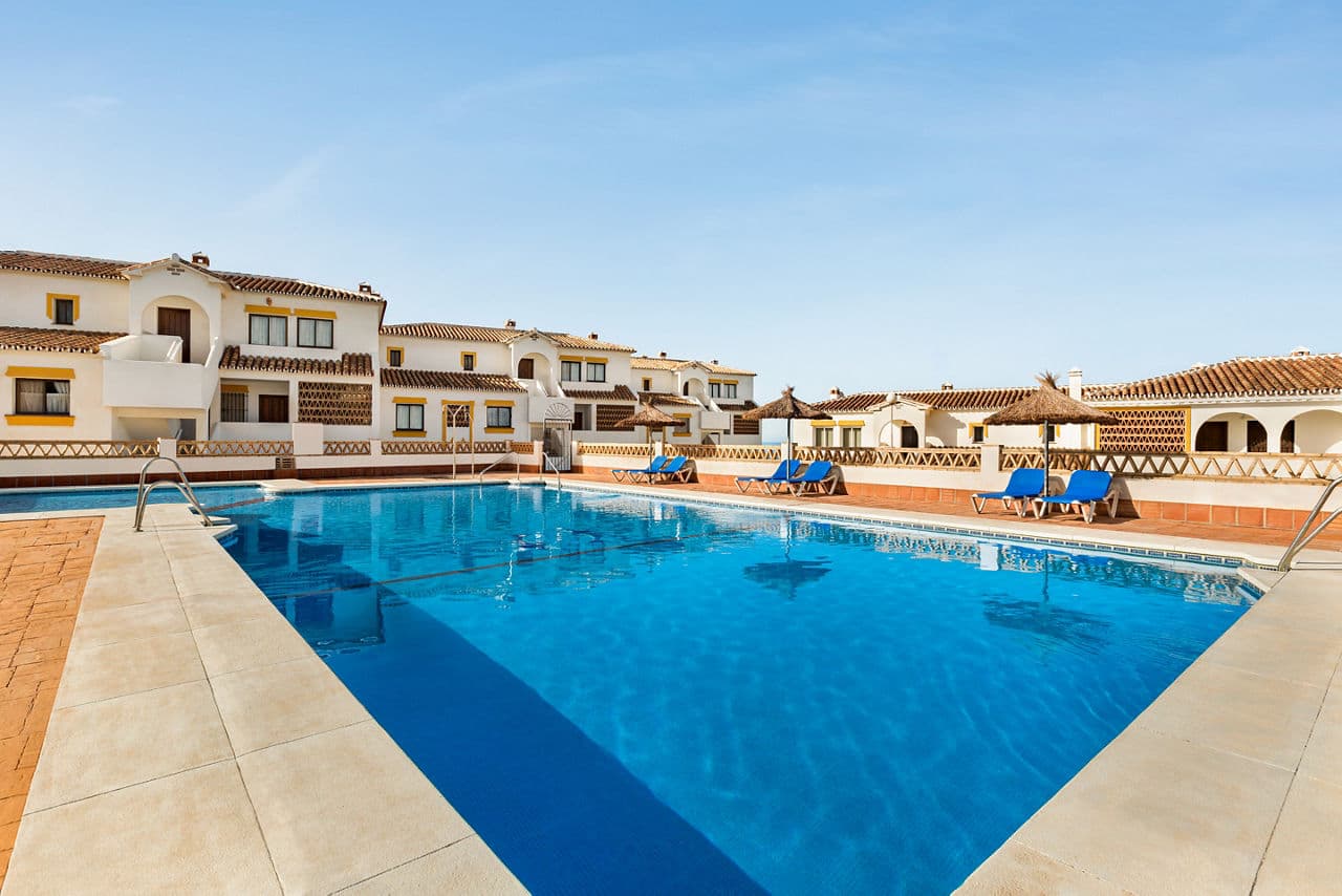 Ramada Hotel & Suites - main photo