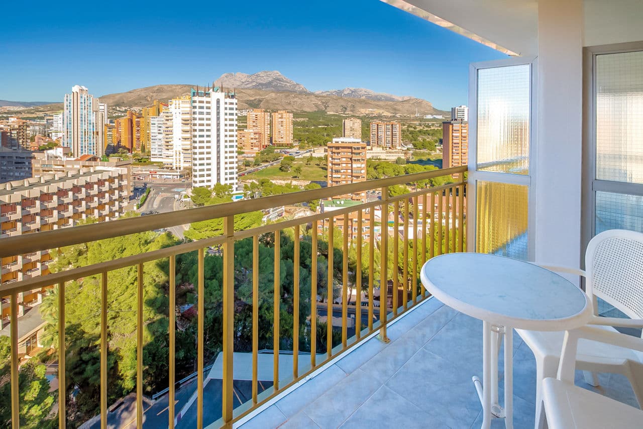 4 Adults in Benidorm - photo 3