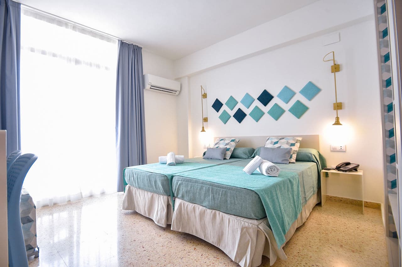 Gala Placidia Hotel - Benidorm - photo 2