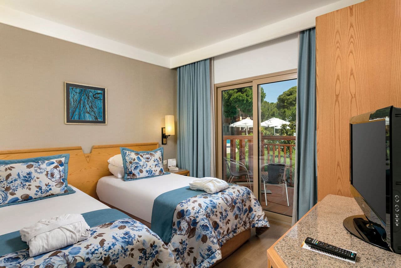 Xanadu Resort - photo 2