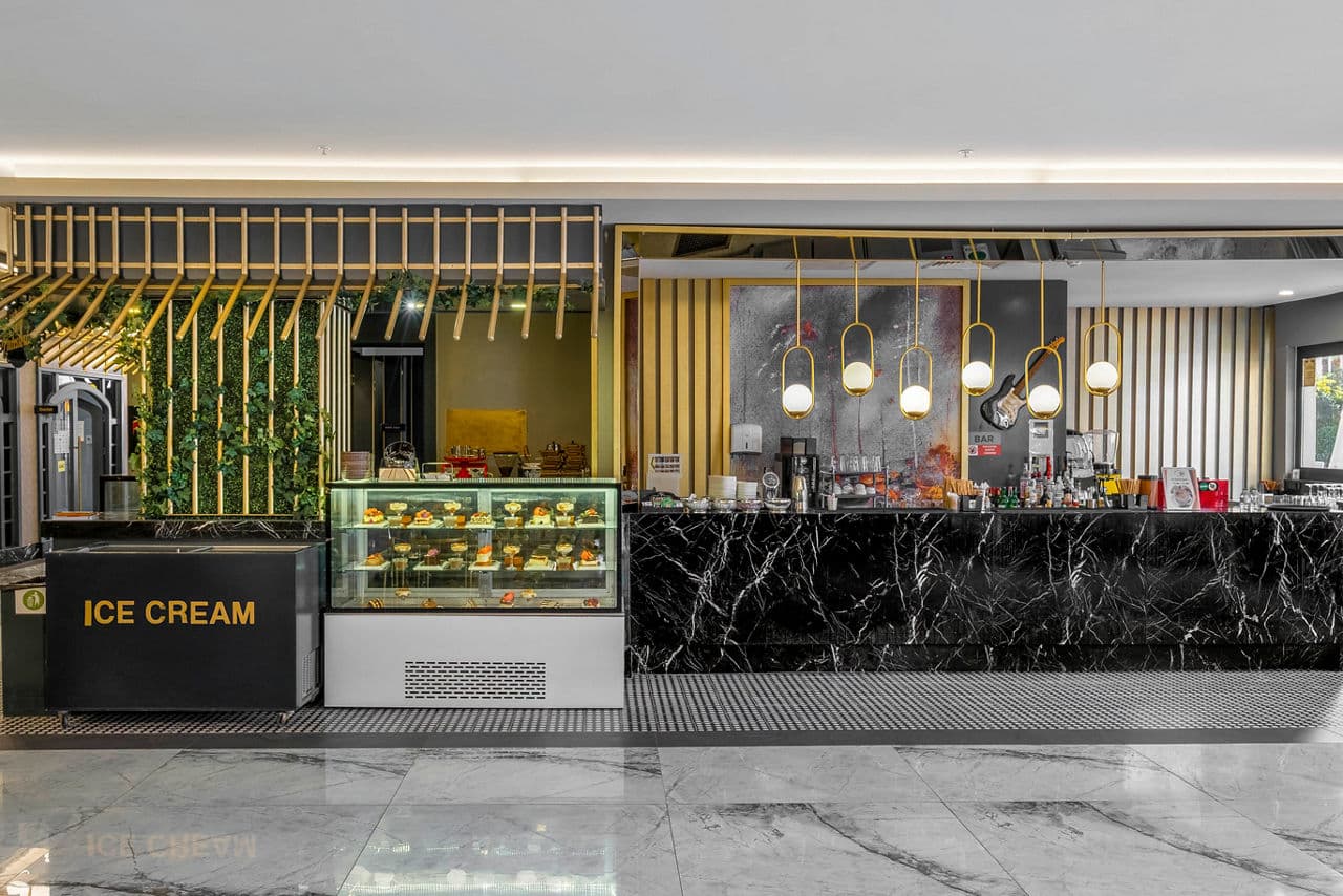 The Raga Side Hotel