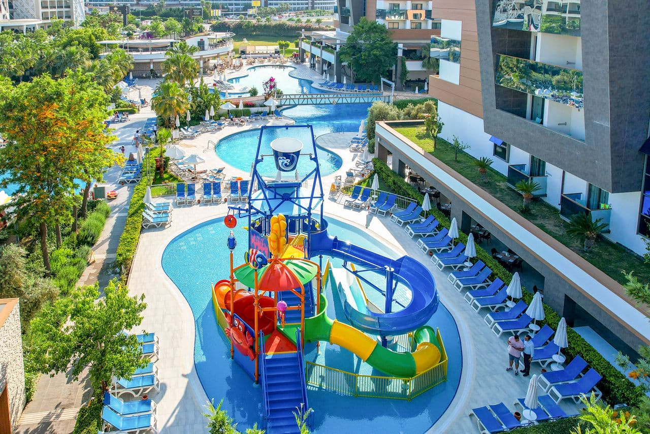Terrace Elite Resort - photo 3