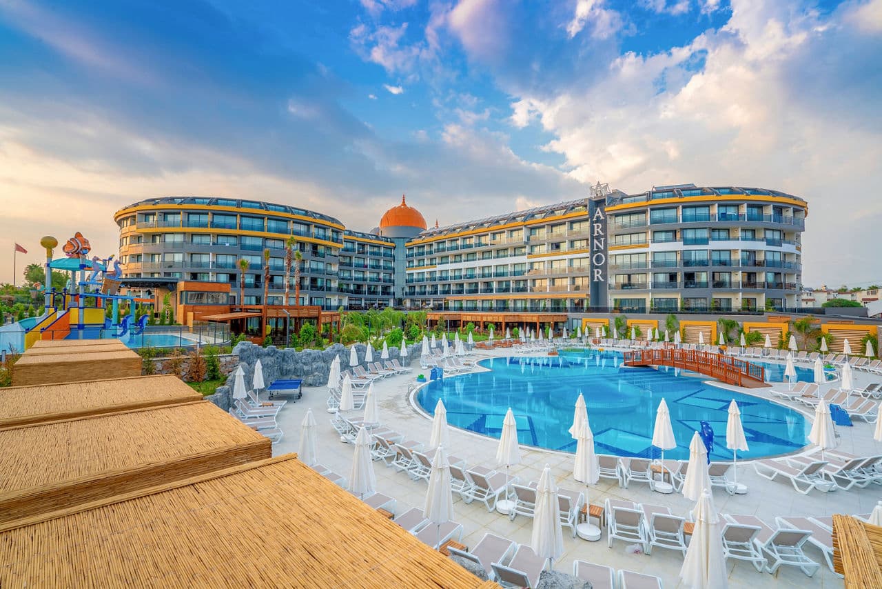 Arnor Deluxe Hotel - photo 3