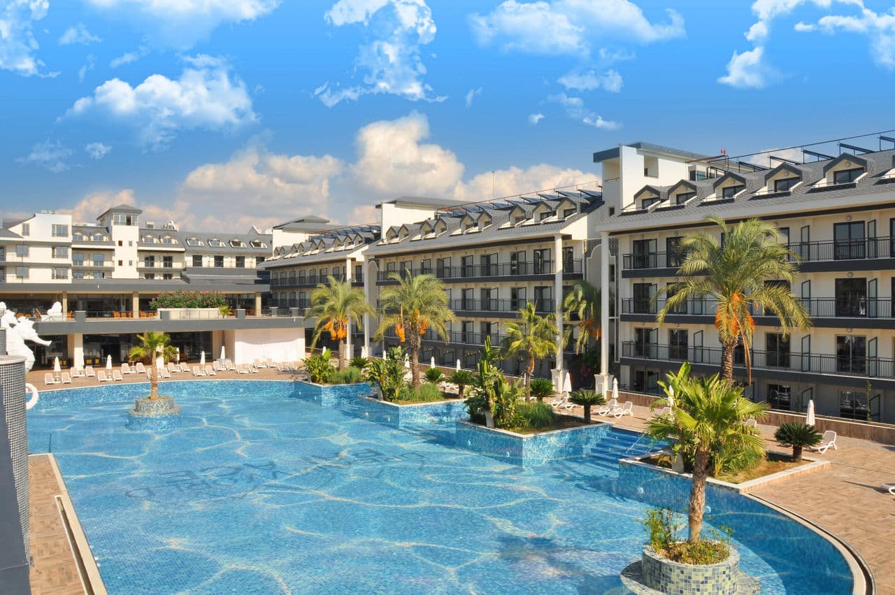 Dream World Palace - photo 3