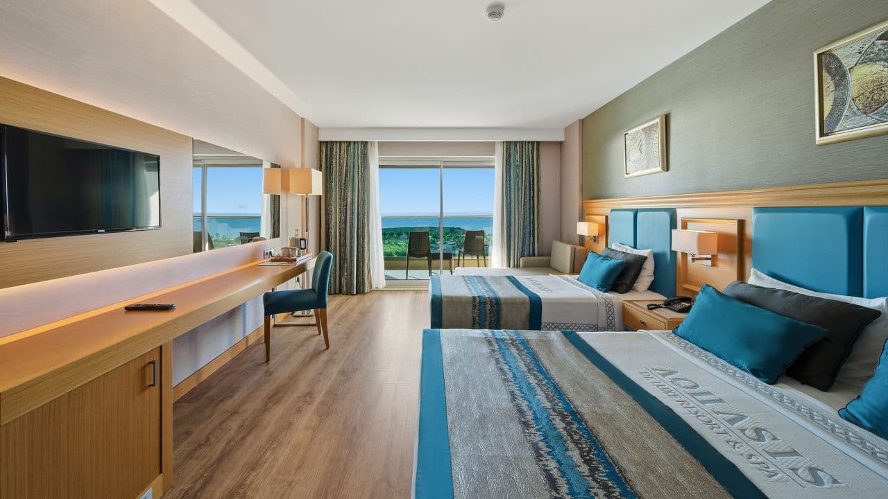 Aquasis Deluxe Resort - photo 3