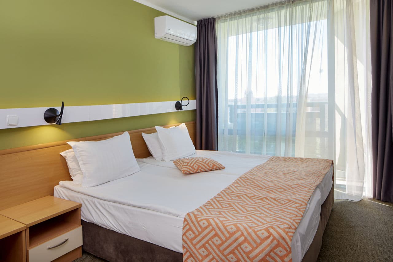 Aktinia Hotel - photo 2