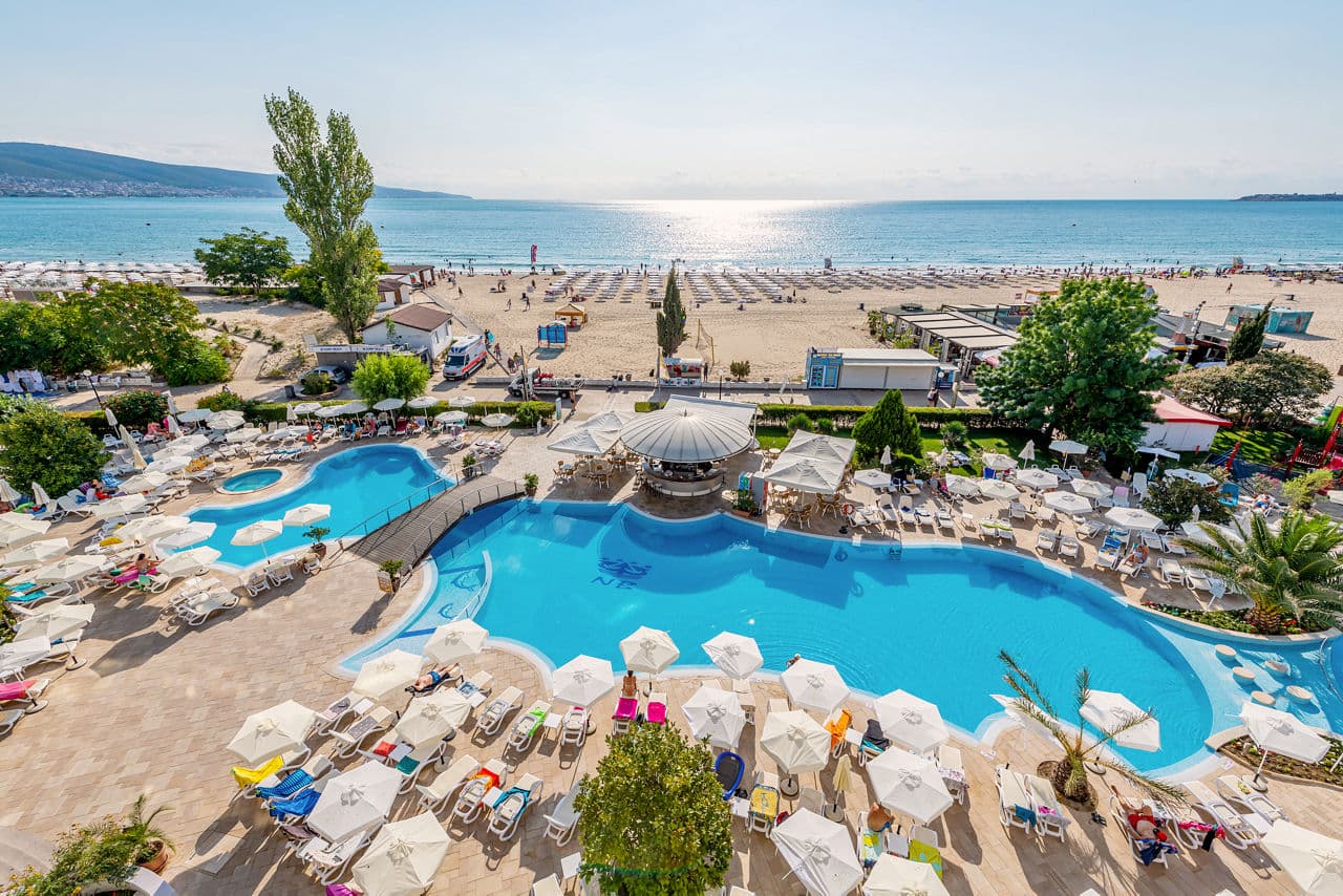 Sunny Beach Getaway