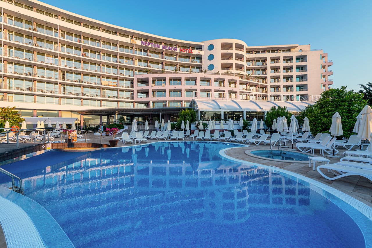 Sunny Beach Getaway - photo 2