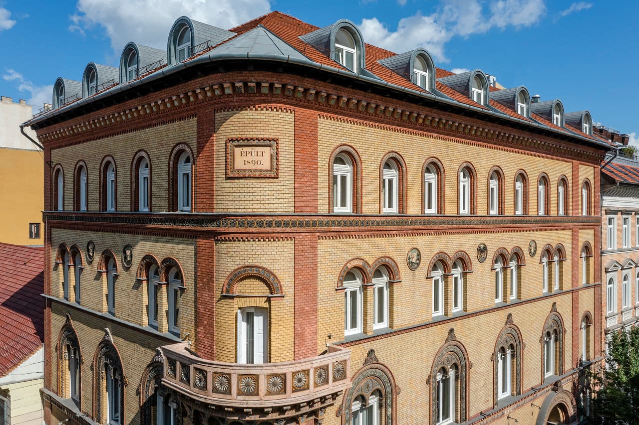 Hotel Museum Budapest  4 star - main photo