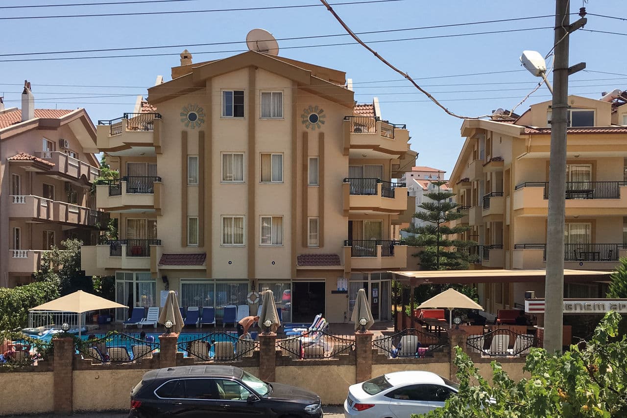 Sebnem Apartments - photo 2