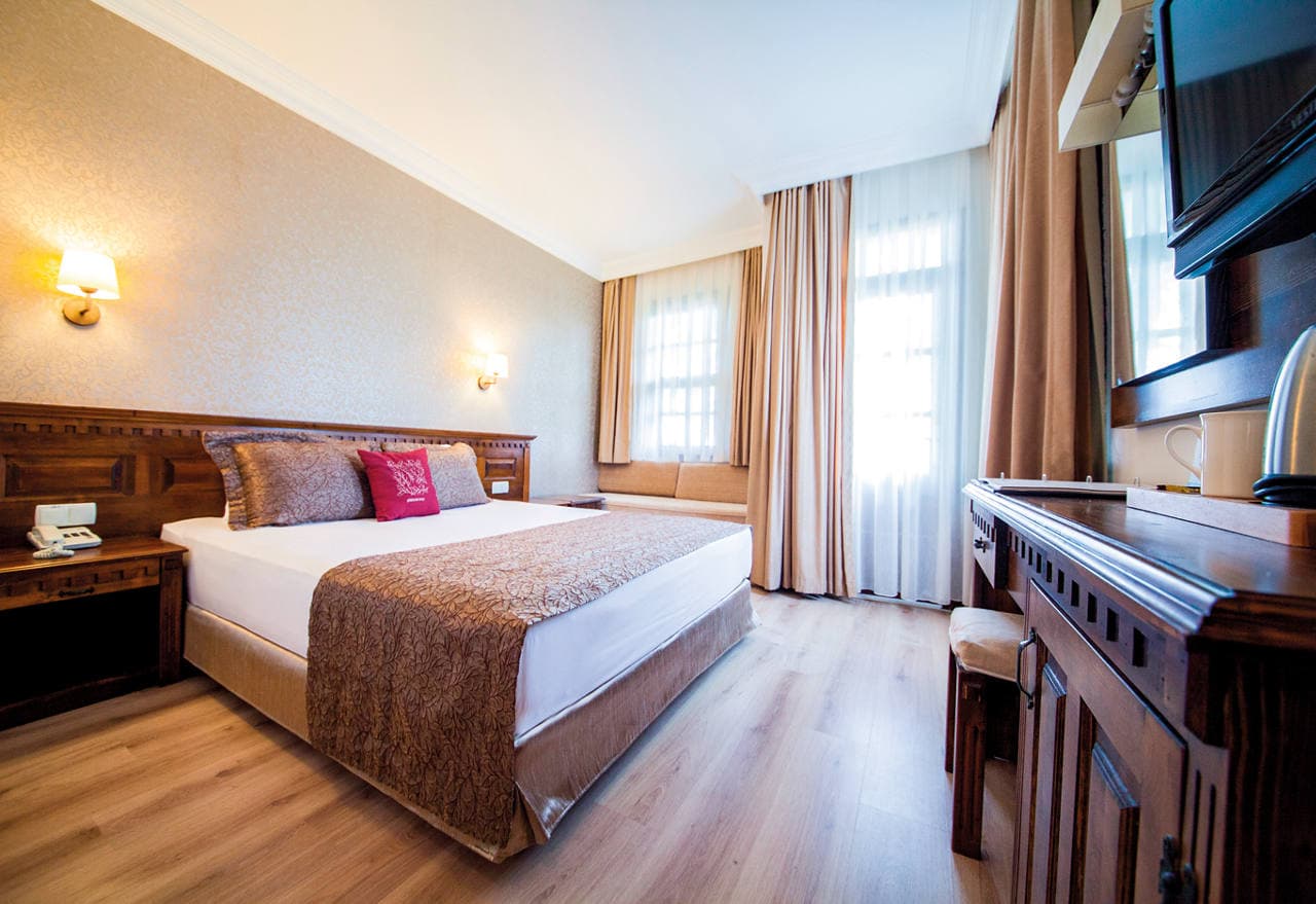 Greenland Hotel - photo 3
