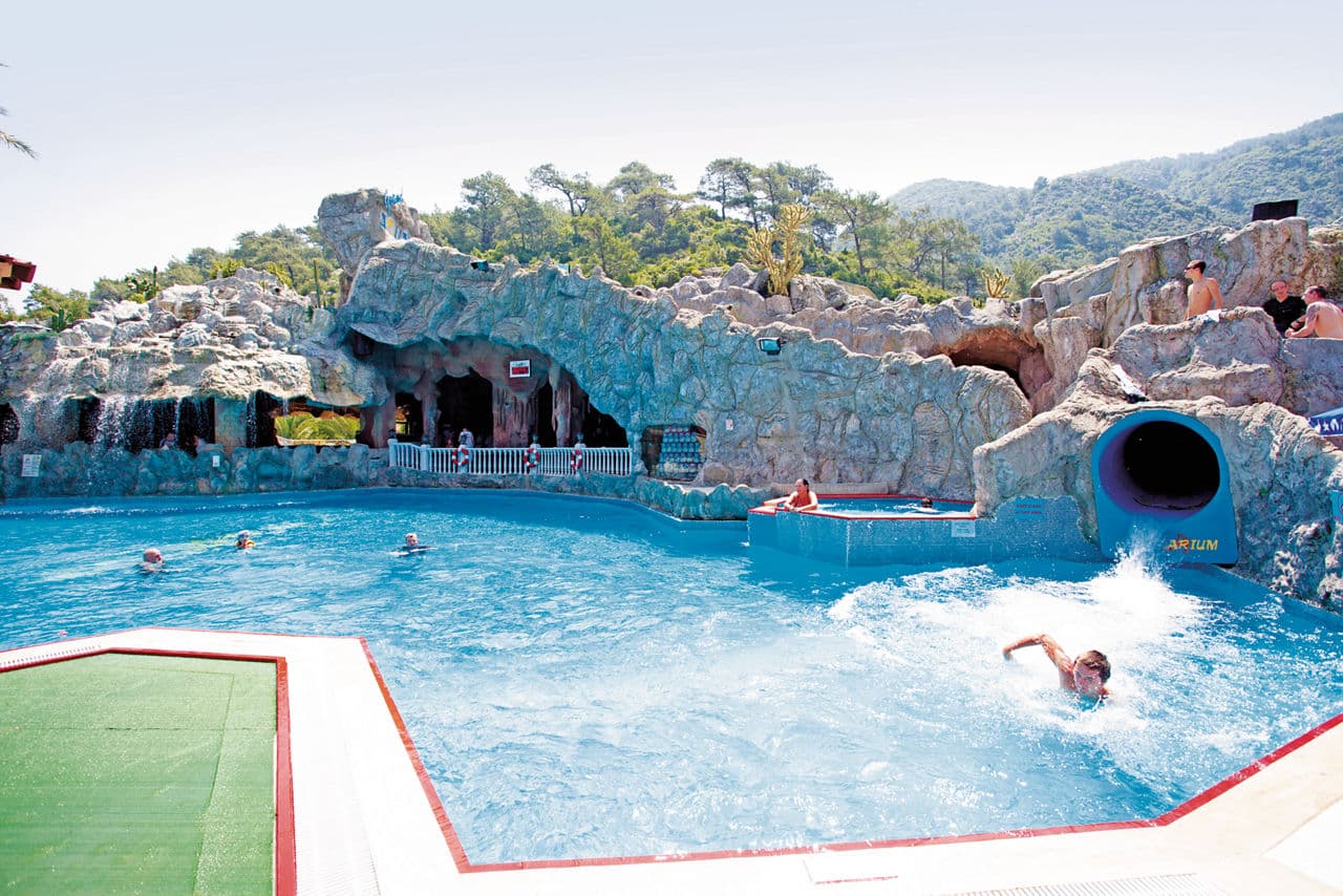Grand Aquarium - photo 2