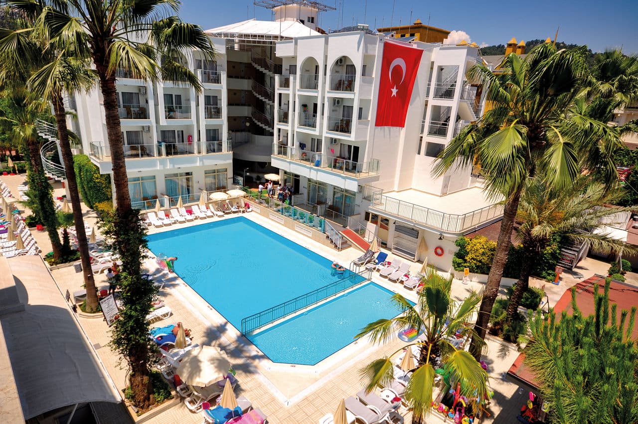 Club Atrium Hotel Stay - photo 3