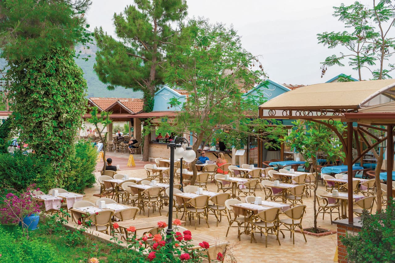 Yel Holiday Resort - photo 2