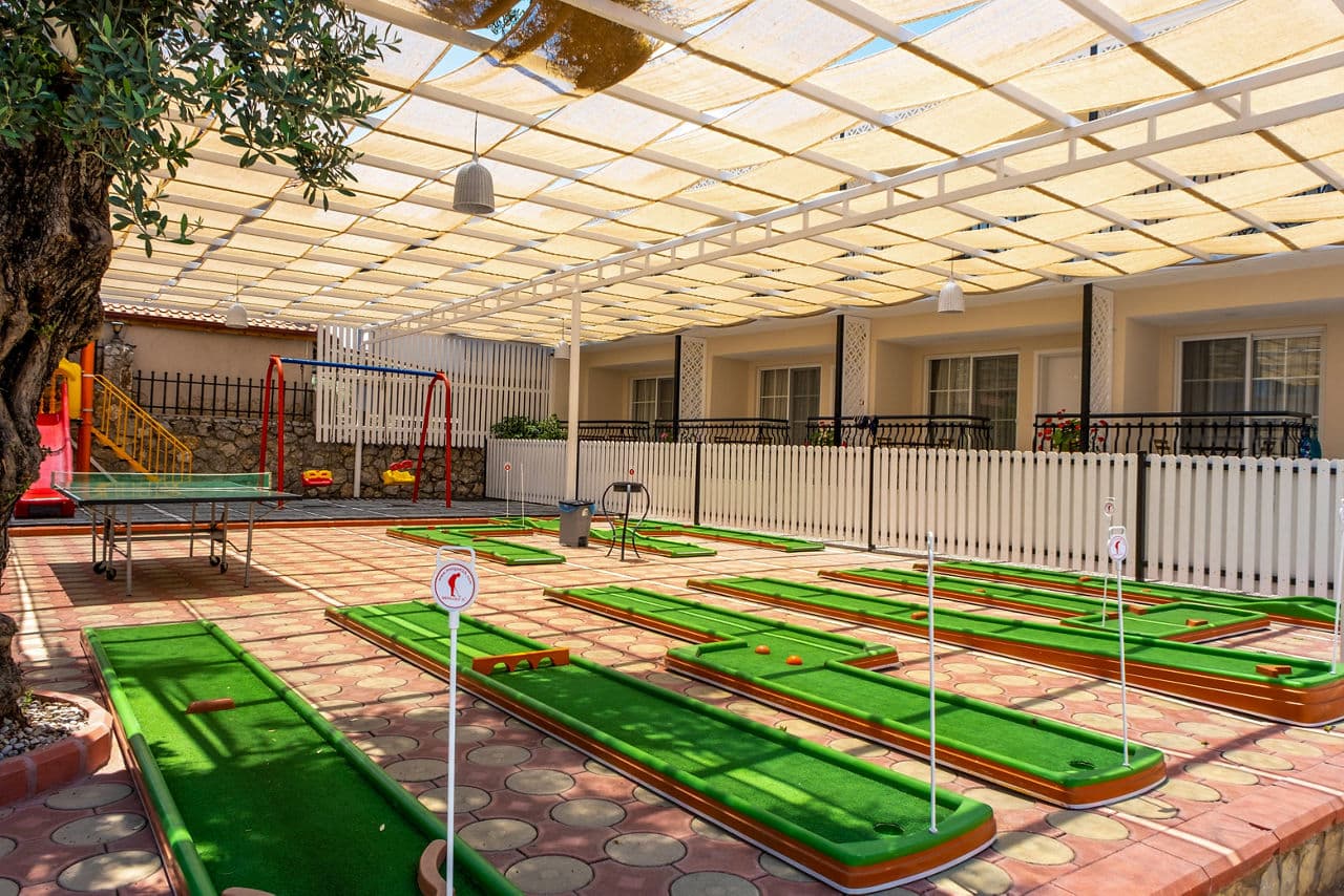 Sea Breeze Hotel - photo 2