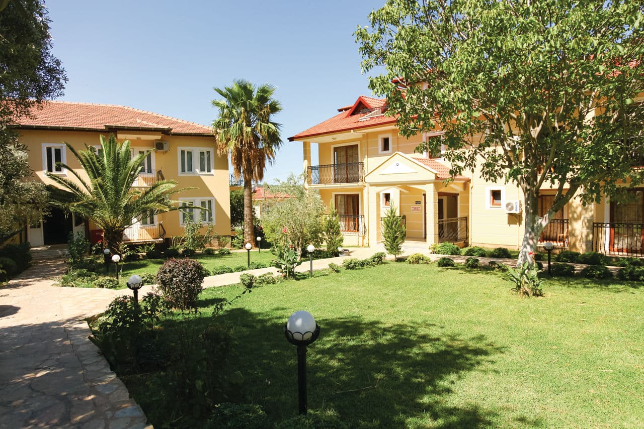 Gokcen Hotel & Suites - photo 2