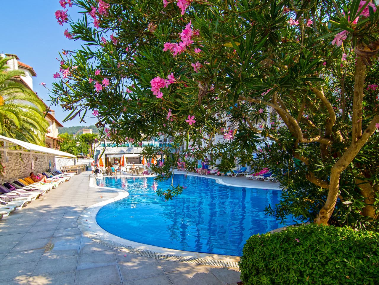 Mirage World Hotel - photo 3