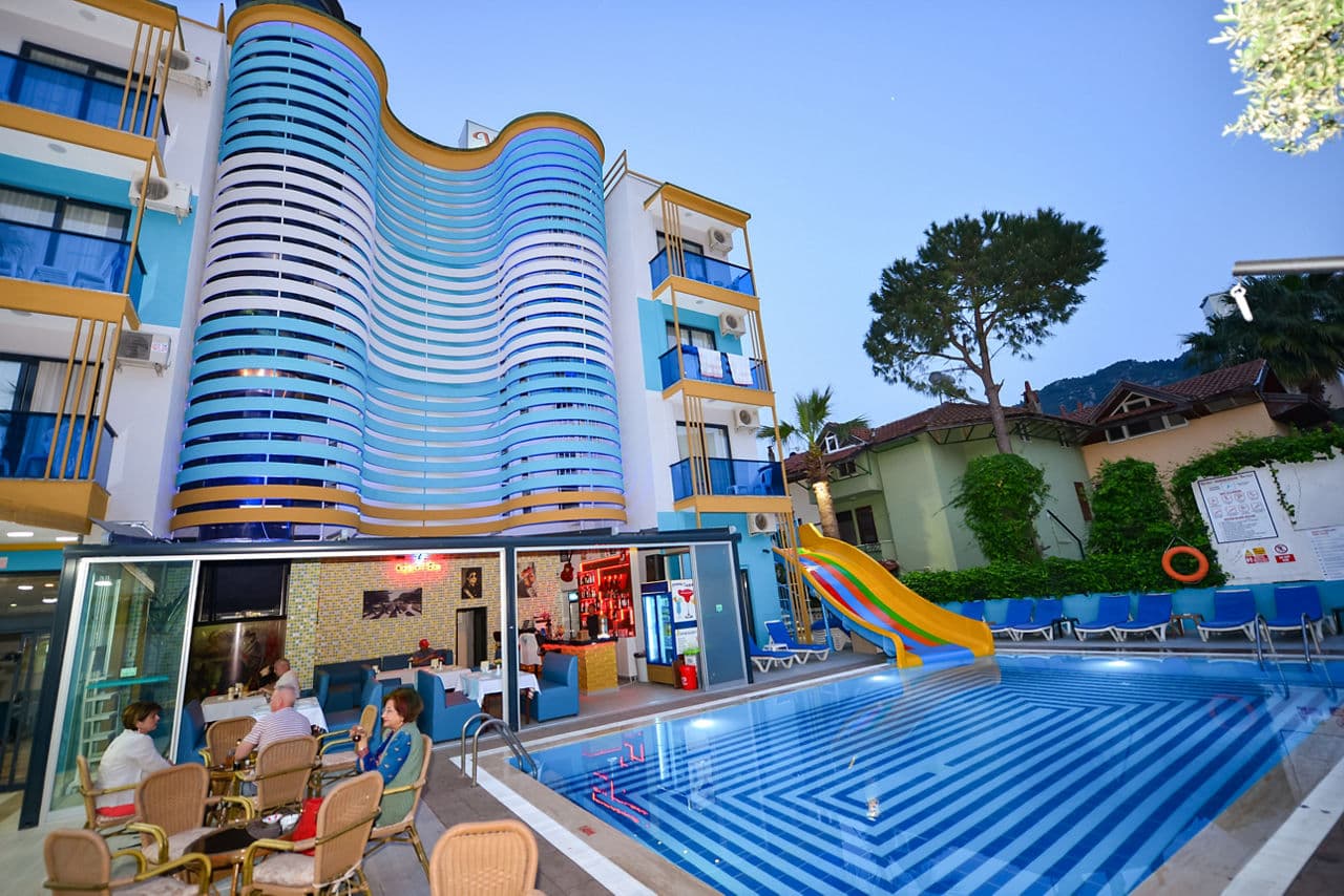 Yade Luxe Hotel